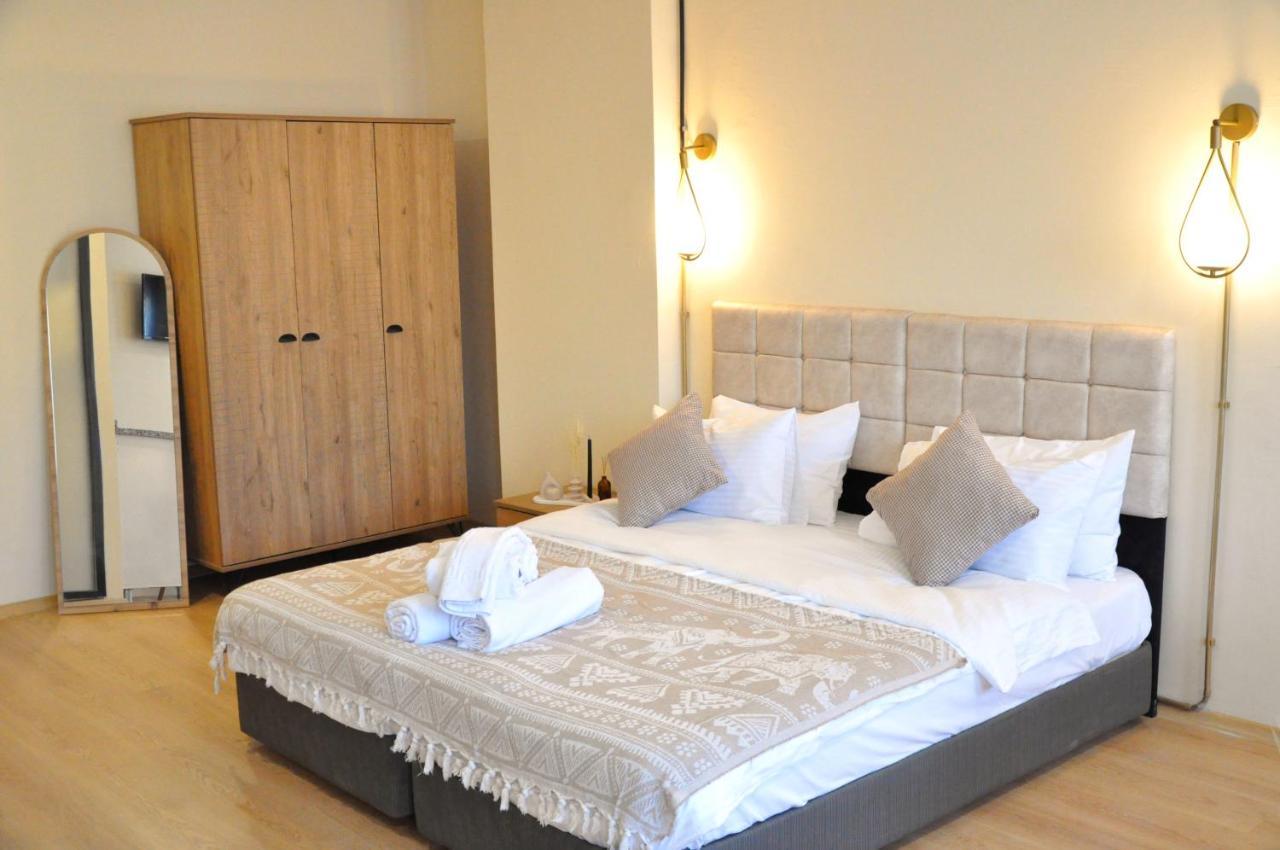 Golden Door Hotel Istanbul Bagian luar foto