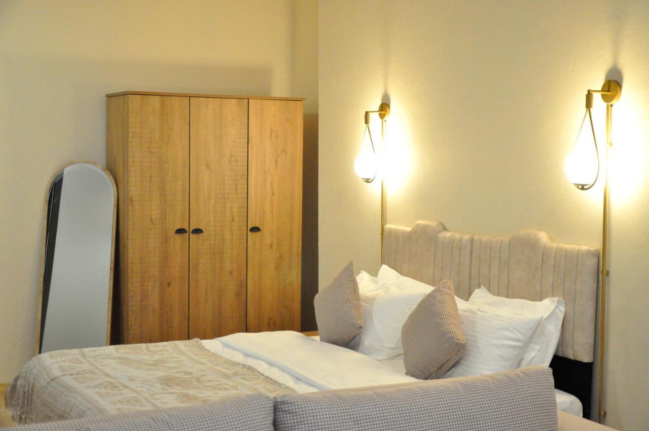 Golden Door Hotel Istanbul Bagian luar foto