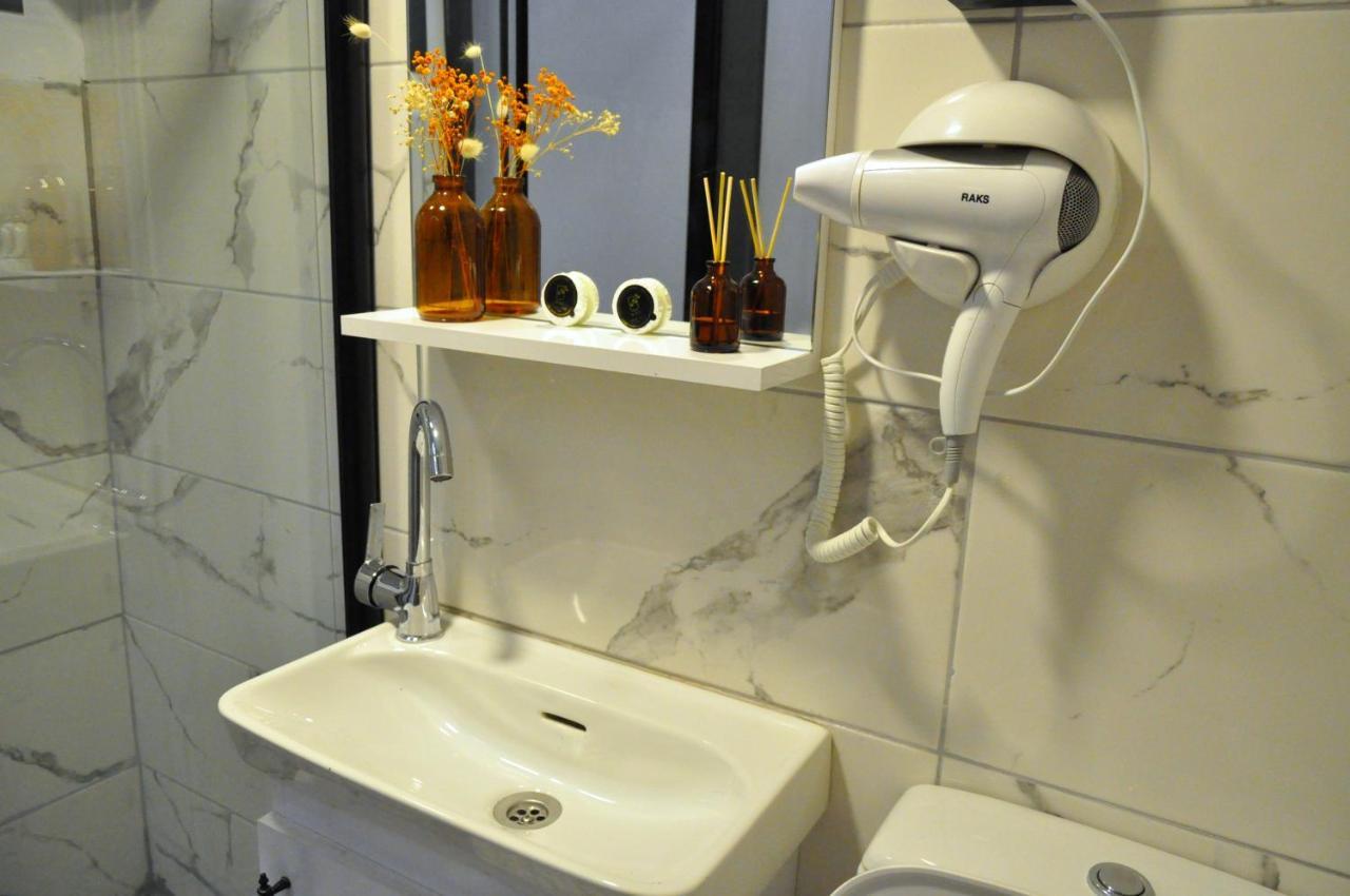Golden Door Hotel Istanbul Bagian luar foto