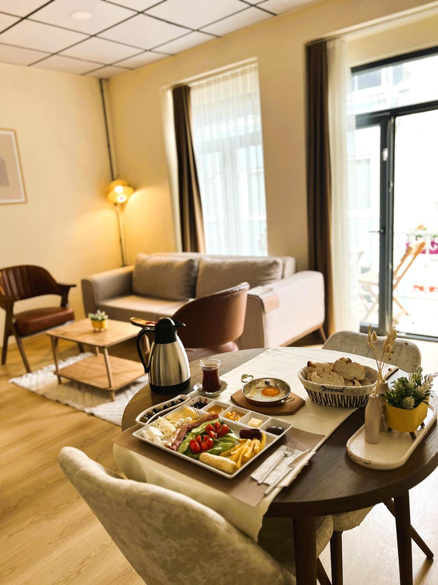 Golden Door Hotel Istanbul Bagian luar foto