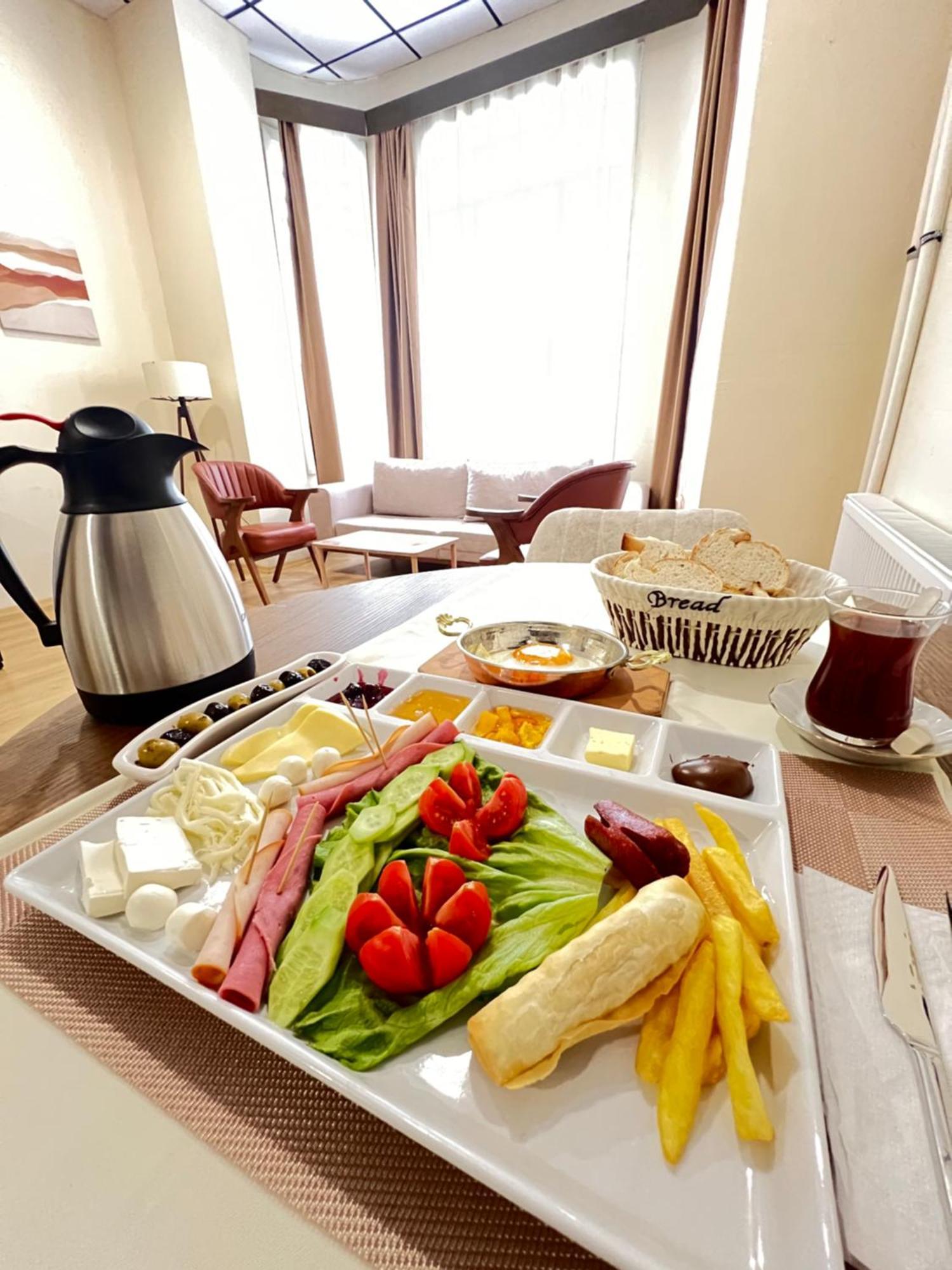 Golden Door Hotel Istanbul Bagian luar foto